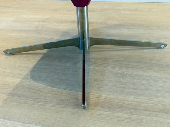 Prachtige Infinity Beetle High Back draaifauteuil, Draaistoelen, Metaal, Chroom, Roze (foto 6 van 6)