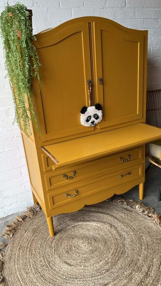 Armoire vintage ancienne, armoire pour chambre d'enfant, armoire pour fille – Buffets, Wood (photo 18 of 20)