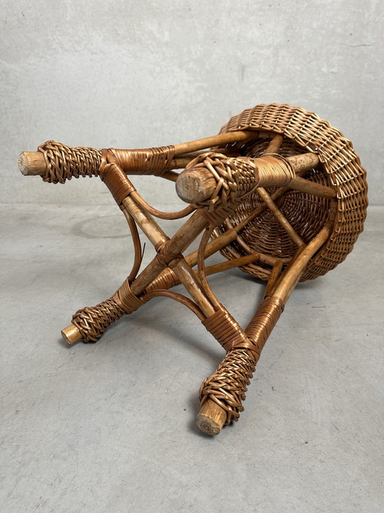 Image 1 of Sgabello vintage in vimini/bambù