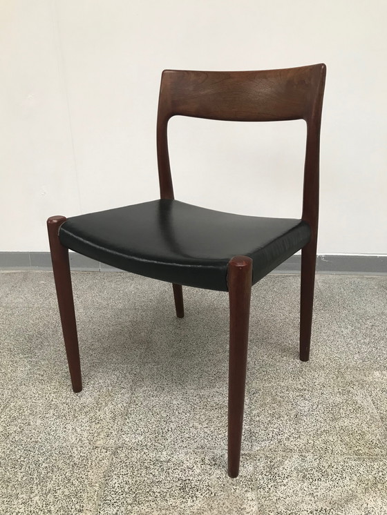 Image 1 of 2x Niel Otto Møller Model 77 Dining Chairs