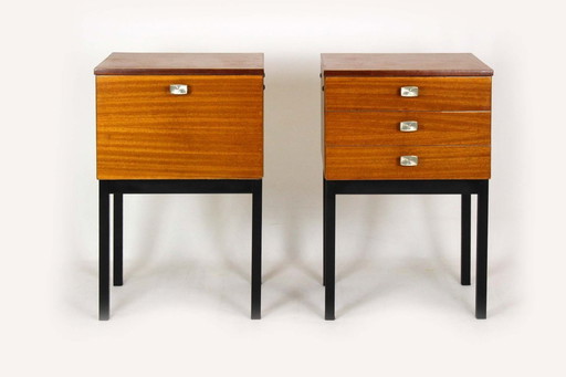 Tables de chevet en acajou tchécoslovaque de style moderne du milieu du XXe siècle, par Up Závody, années 1970, lot de 2
