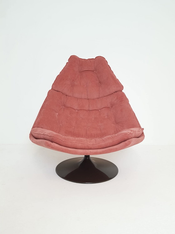 Poltrona vintage Artifort F588 appena rivestita velluto a coste rosa – Sedie girevoli, Metal, Textile (photo 6 of 13)