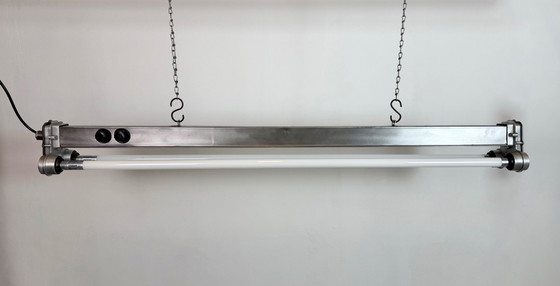 Image 1 of Industriële, gepolijste hanglamp met buisvormige armatuur, jaren 70