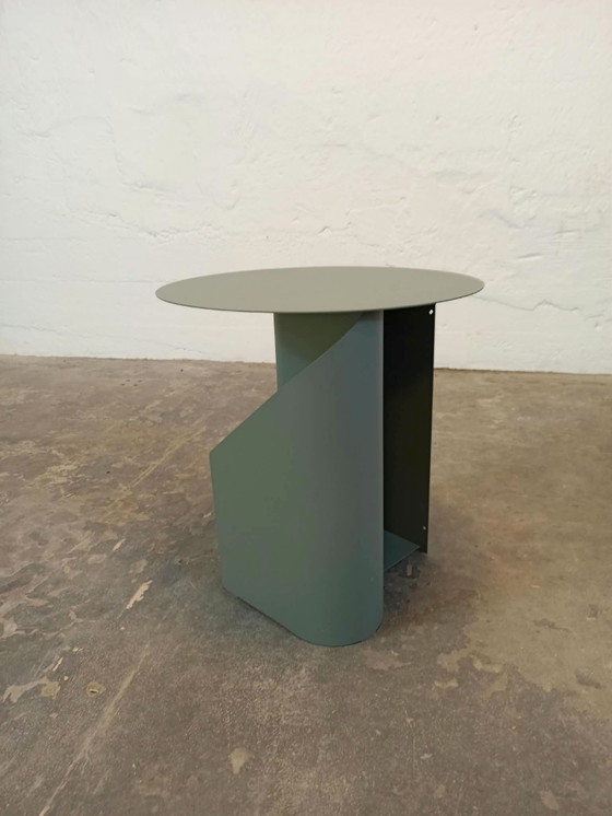 Tavolino Sentrum di Schmahl+Schnippering per Woud, Tavolini, Metallo, Verde (foto 10 di 14)