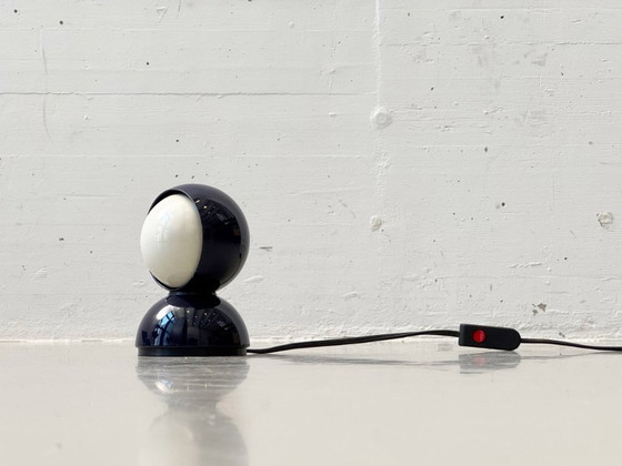 Image 1 of Eclisse table lamp, dark blue, by Vico Magistretti for Artemide, Italy, 1960s