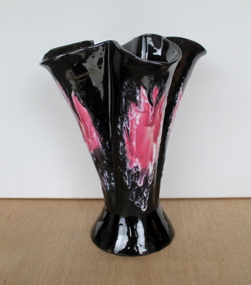 Vaso Vallauris 'Plissé', Nero & Pink Lava (Anni '50/'60)