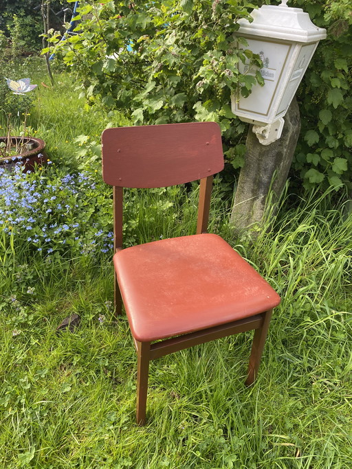 Oude retro vintage stoel, keukenstoel, jaren 60, DDR