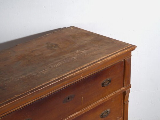 Antique Central European four-drawer chest of drawers – Central Europe, circa 1910 – Wood, Brass, Rustic (photo 17 of 40)