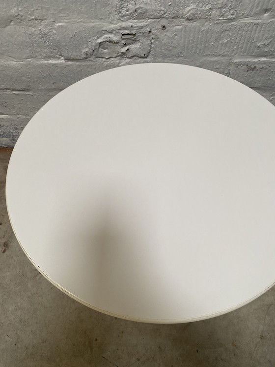 Image 1 of Eero Saarinen Tulpentisch