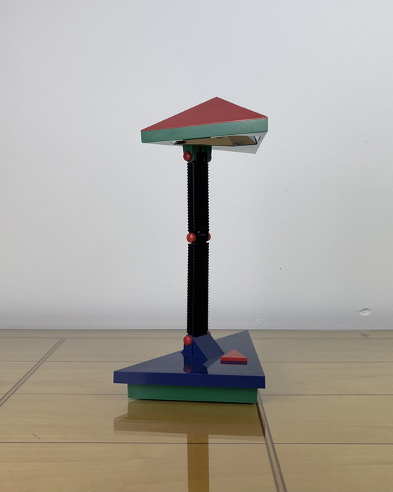 Image 1 of Lampada postmoderna in stile Memphis di Kyoji Tanaka, Giappone anni &#39;80, lampada vintage, lampada da tavolo, Rabbit Tanaka, 