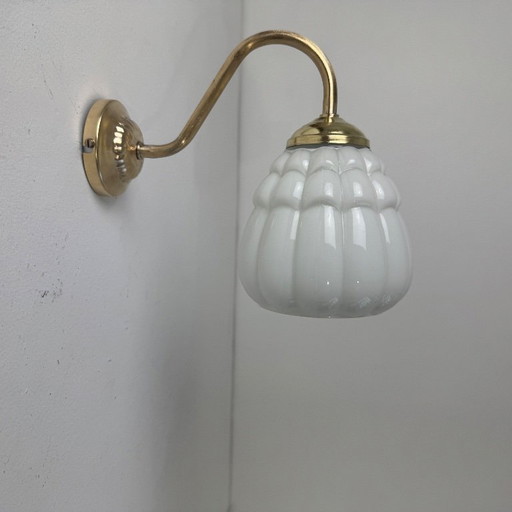 PAR DE APLIQUES DE PARED VINTAGE DE OPALINA