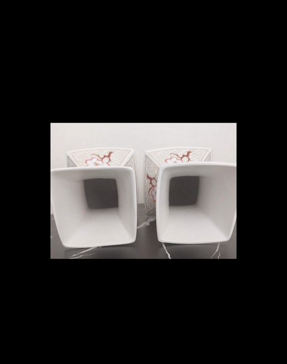 Image 1 of True pair of Asian vases 1850/1960