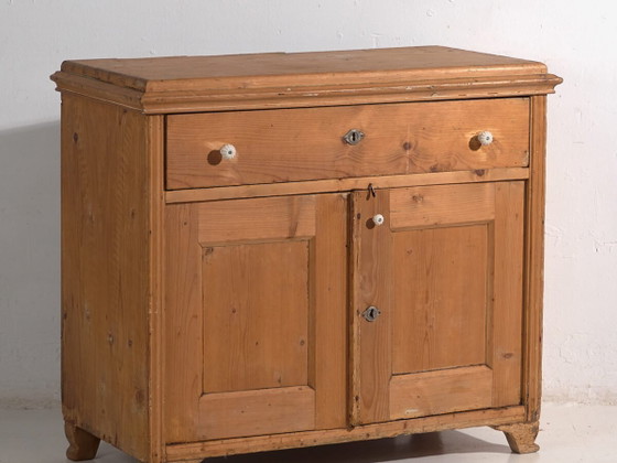 Antiker Küchenschrank (ca. 1920) #4 – Kommoden, Rustic (photo 2 of 40)