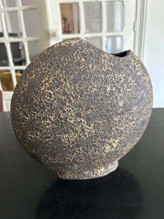 Image 1 of vaso brutalista degli anni '70