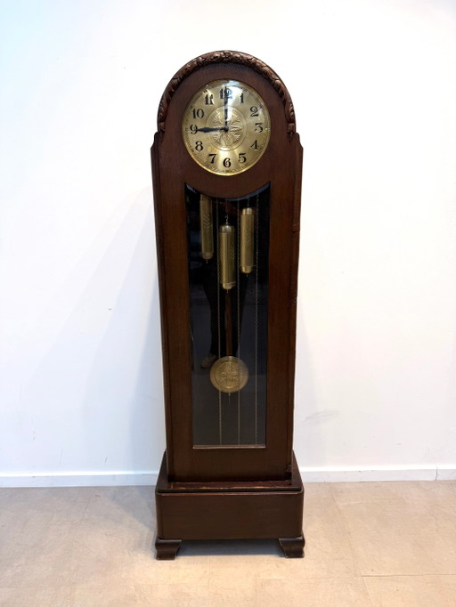 Art-Deco-Standuhr