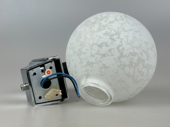 Image 1 of 60s 70s wandlamp bollamp metaal chroom & glas space age design