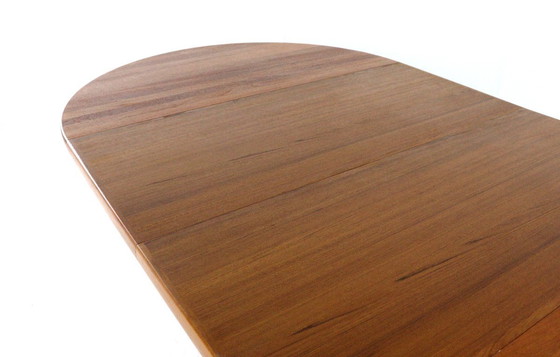 Image 1 of Gudme Round 2x Extendable Dining Table 'Nabbe' Vintage