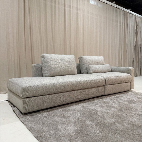 Image 1 of Two-seater Luv with relax function from Indera