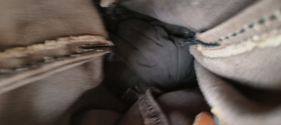 Image 1 of Sacco da boxe vintage in pelle nabuk anni '50, caverna maschile