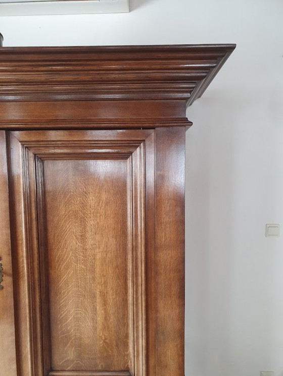 Image 1 of Solid oak cabinet in good condition