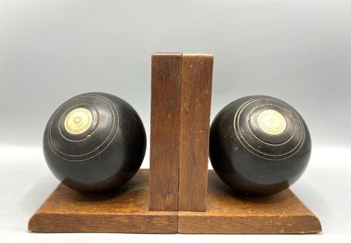 Vintage Lawn Bowl Bookends – Wooden Bookends with Black Bowls – Sports Deco – Cool Man Cave Decor – Unique Gift
