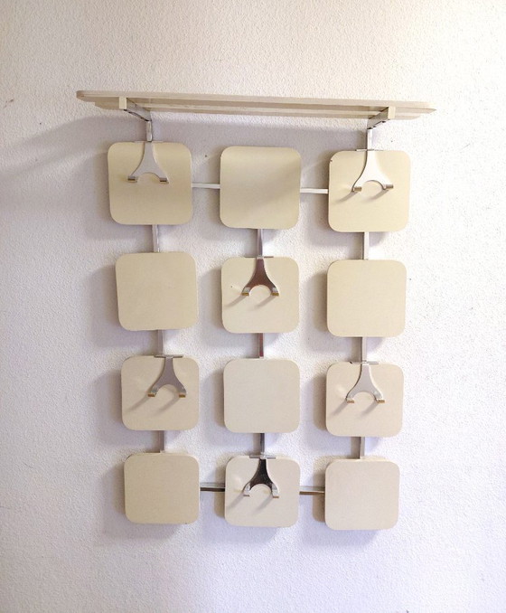 Image 1 of Armario de pared hip setentero