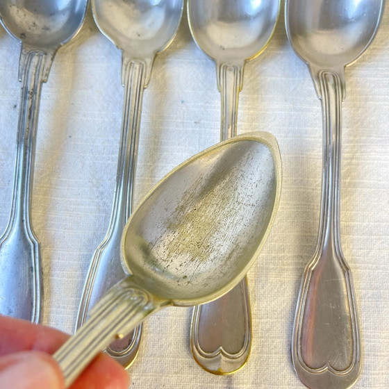 Lot de 8 cuillères à soupe vintage en métal argenté – Accessoires de table, Retro (photo 9 of 14)