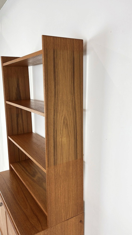Librerie svedesi in impiallacciatura di teak – Vintage (photo 12 of 14)