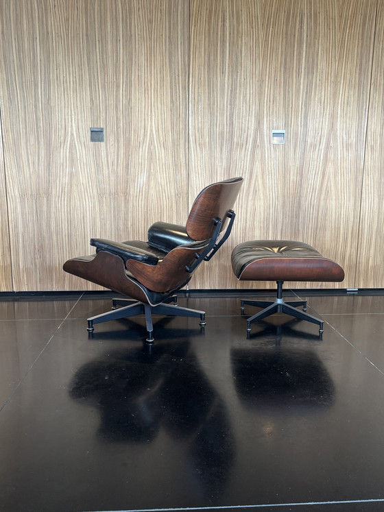 Image 1 of Eames lounge chair Herman Miller