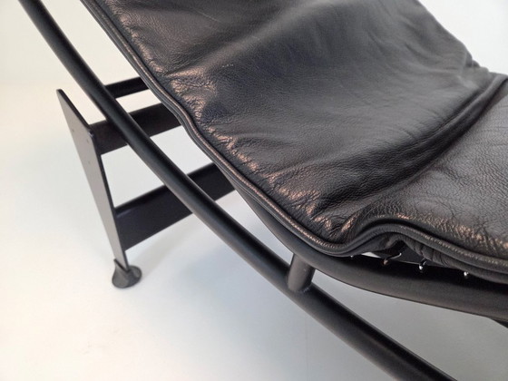 Image 1 of Chaise Longue Cassina LC4 – Le Corbusier, Charlotte Perriand e Pierre Jeanneret