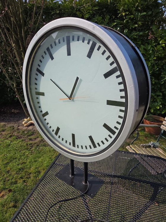 Image 1 of Grande orologio da stazione industriale vintage originale in acciaio
