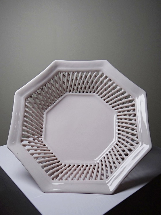 Image 1 of Octagonal bowl in pale pink braided porcelain, circa 1950