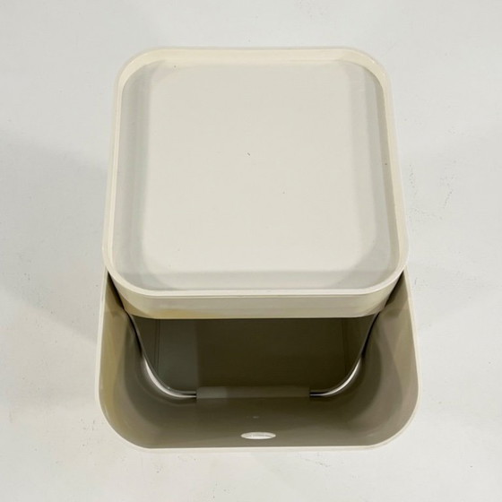 Image 1 of Cesto de ropa blanco de Anna Castelli para Kartell, años 70