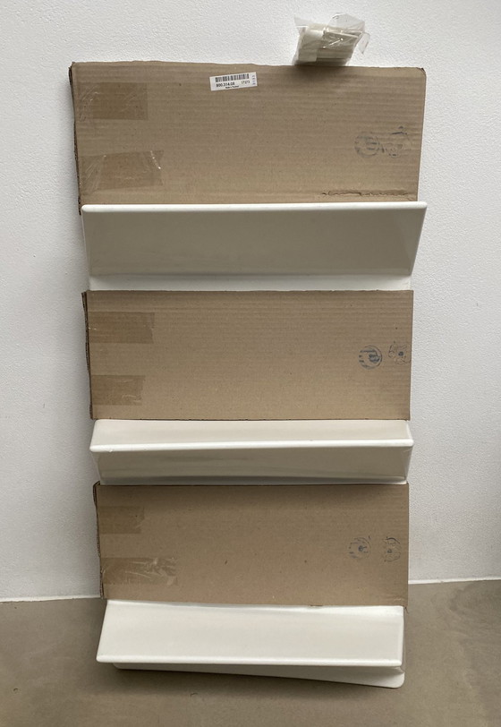 Image 1 of 2 x Ikea Kämpe Regal in weiß, eines Originalverpackt 