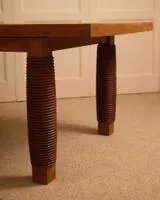 Tavolo in legno scultoreo – Tavoli da pranzo, Wood, Mid Century Modern (photo 3 of 9)