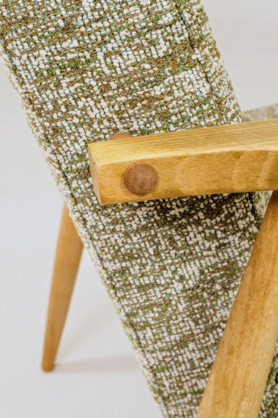 Image 1 of Fauteuil vintage vert granola en bois naturel, design H. Lis
