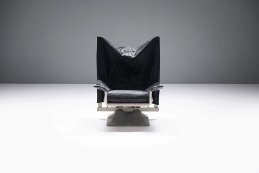 Chaise longue vintage italienne AEO en cuir noir par Paolo Deganello - Cassina
