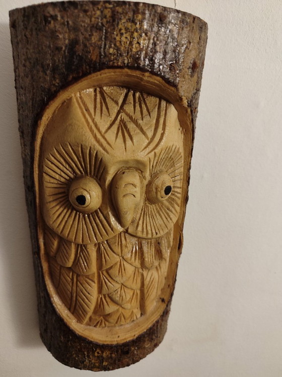 Image 1 of 4 handgefertigte Figuren aus Holzstämmen