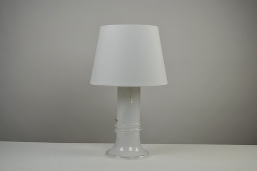 Grande lampada da tavolo in vetro di Hannelore Dreutler/Studio Åhus per Ateljé Lyktan, firmata e datata 1981