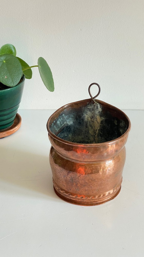 Image 1 of Hangende koperen en stalen plantenpot