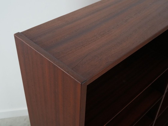 Image 1 of Bibliothèque en acajou, design danois, années 1970, designer : Carlo Jensen, fabricant : Hundevad