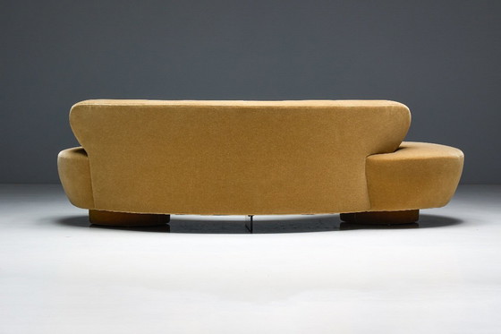 Image 1 of Serpentine Sofa by Vladimir Kagan for Directional, United States, 1980s
