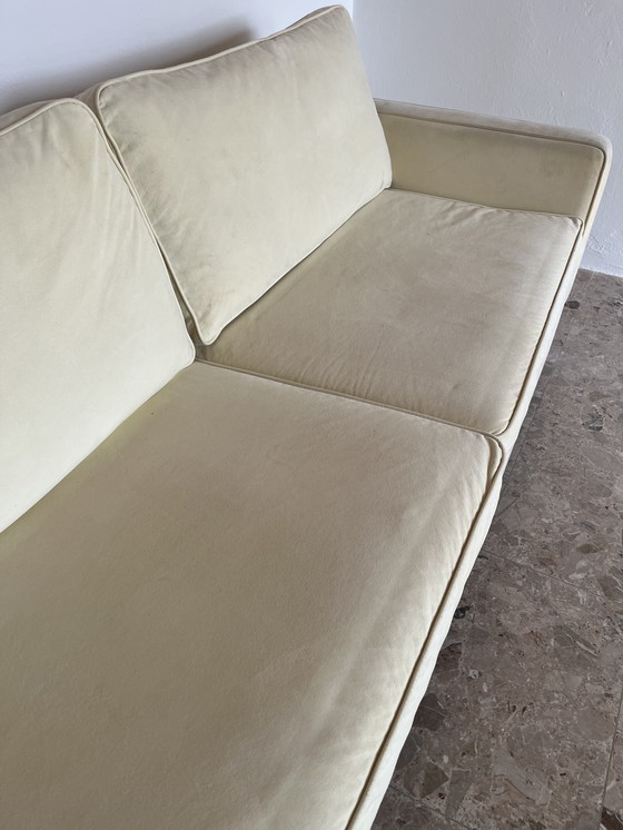 Image 1 of Canapé intemporel COR Conseta