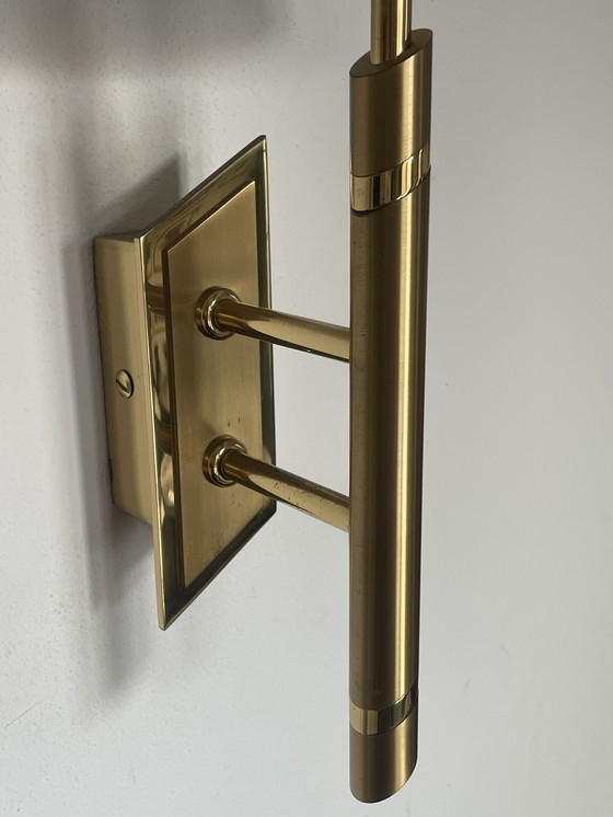 Image 1 of B+M Leuchten  Wand lamp  mat/gepolijst messing mat wit gevlamd glas  Jaren 90