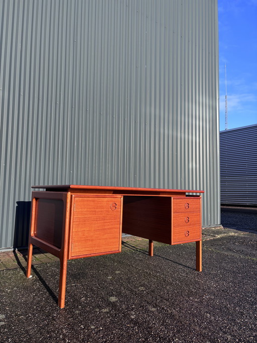 Vintage design bureau teak