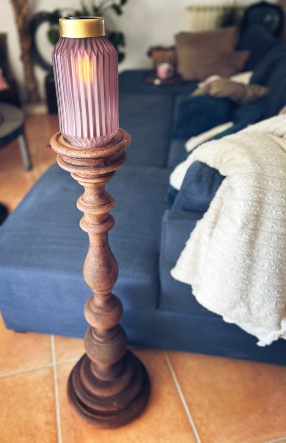 Großer, handpatinierter Kerzenständer aus Holz – 100 cm – Unikat – Kerzenhalter, Wood (photo 5 of 12)