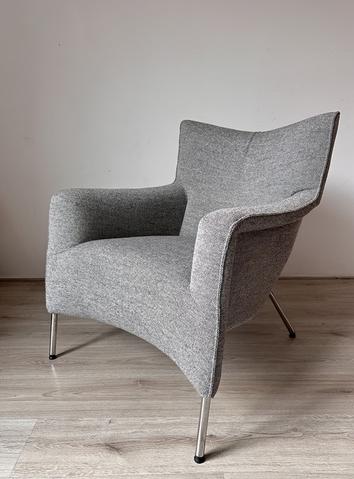 2x Pode Transit One design armchairs