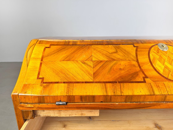 Image 1 of Cómoda secreter barroca original de 1700 en nogal antiguo