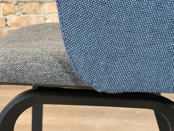 4x Arco Close – Blue-grey Fabric | Gudmundur Ludvik – Dining chairs, Textile, Wood (photo 13 of 16)