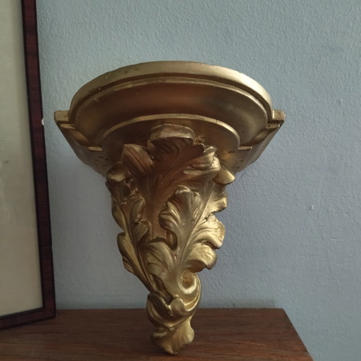 Konsole im Vintage-Rokoko-Stil